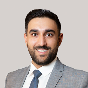 Matthew Manavi